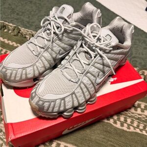 Nike Metallic Gray Running Shoes